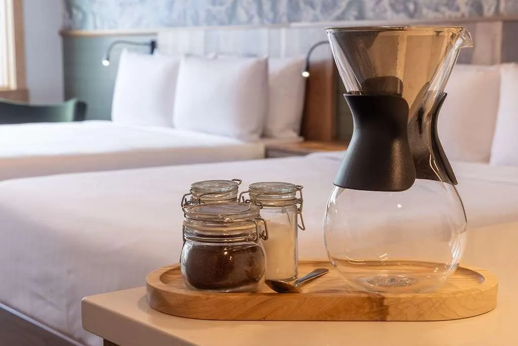 Hotel Canoe And Suites Banff Canada