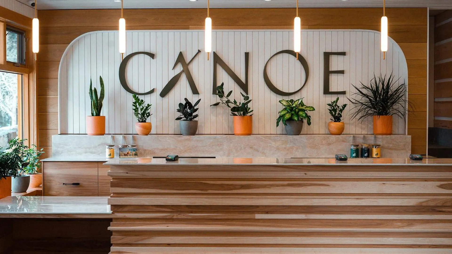 Hotel Canoe And Suites Banff